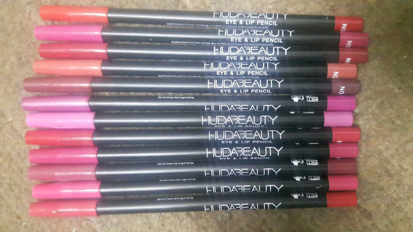 Huda Beauty Eye & Lip Pencil