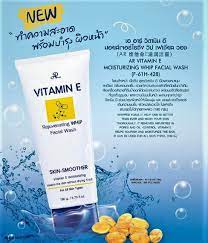 Vitamin E Rejuvenating Whip Facial Wash Skin-Smoother 190g