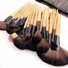 Bobbi Brown Makeup Brush