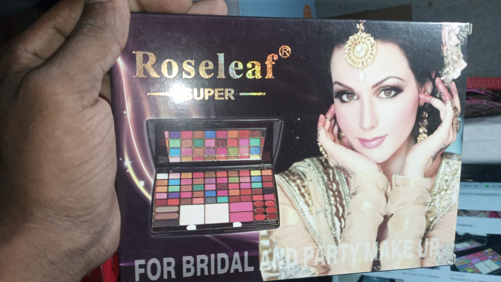 Roseleaf super for bridal and party makeup eyeshdow
